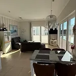 Ostseeblick Penthouse, Schoenberger * 斯洪保因霍泰